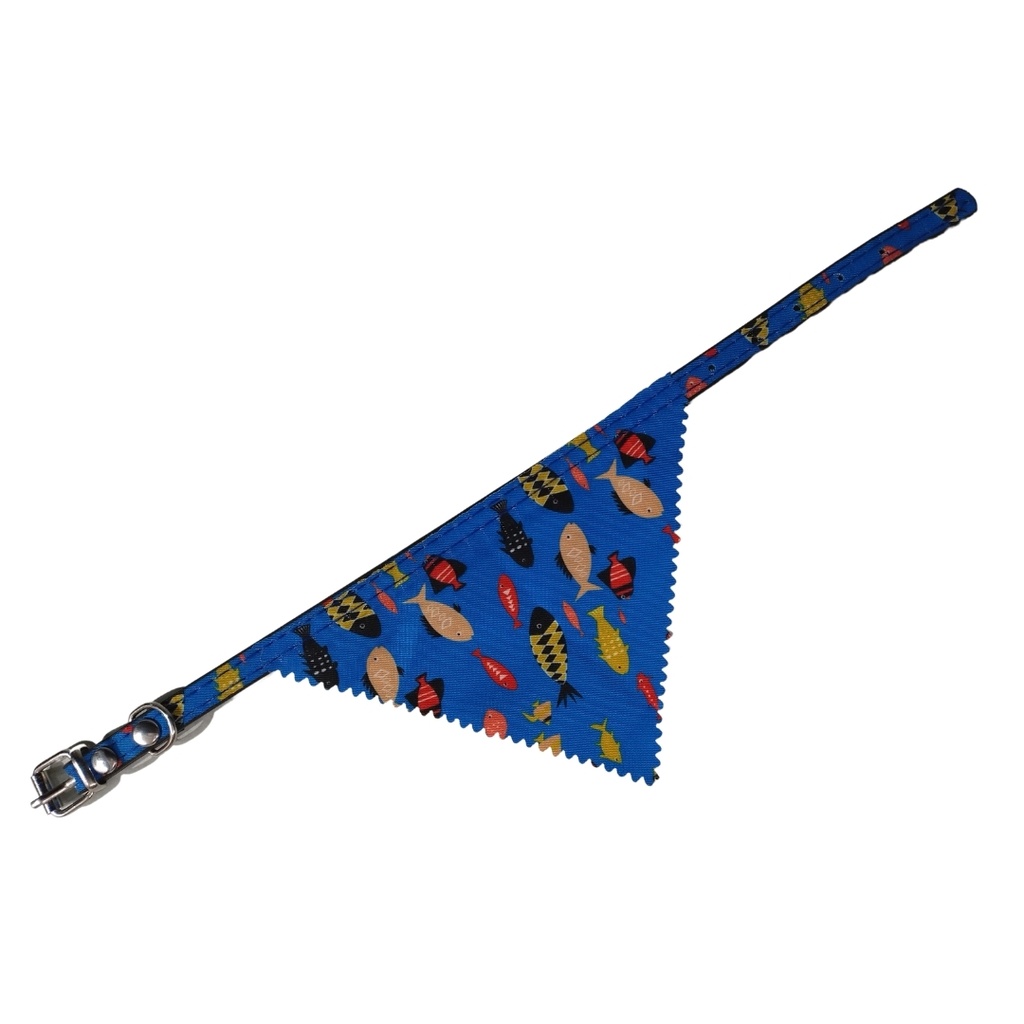 Collar con pañuelo forrado con dibujos N-1