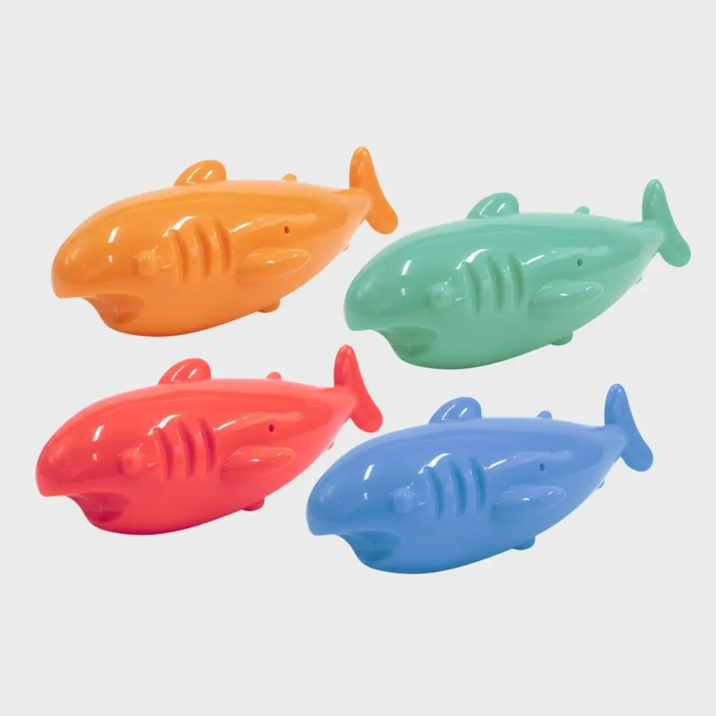 Mordillo tiburón con chifle