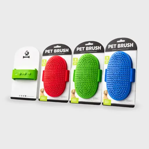 [8672251013188] Rasqueta oval de goma con pinches de metal